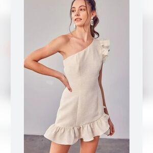 DO+BE One-Shoulder Ruffle Detail Mini Dress In Cream. Size Small NWT